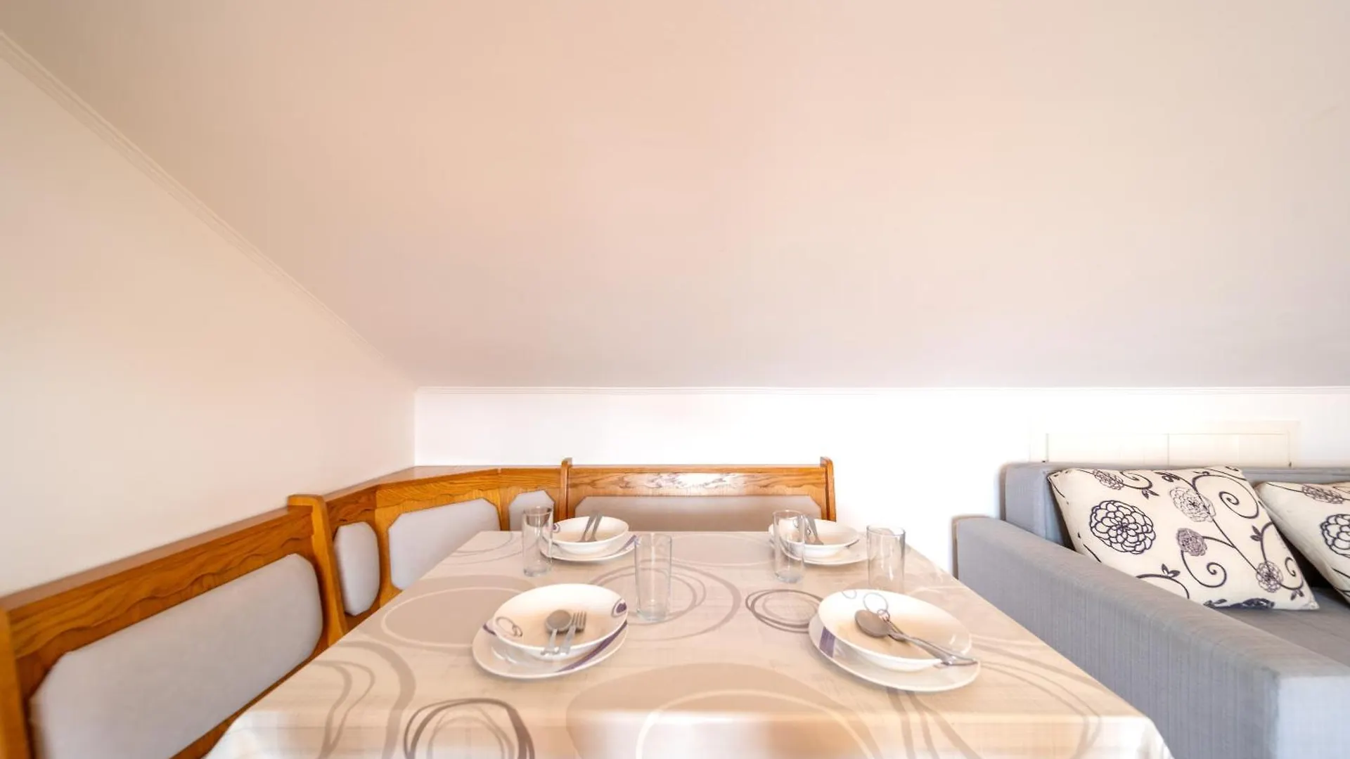 Appartamento Apartmani Visnja Lopar