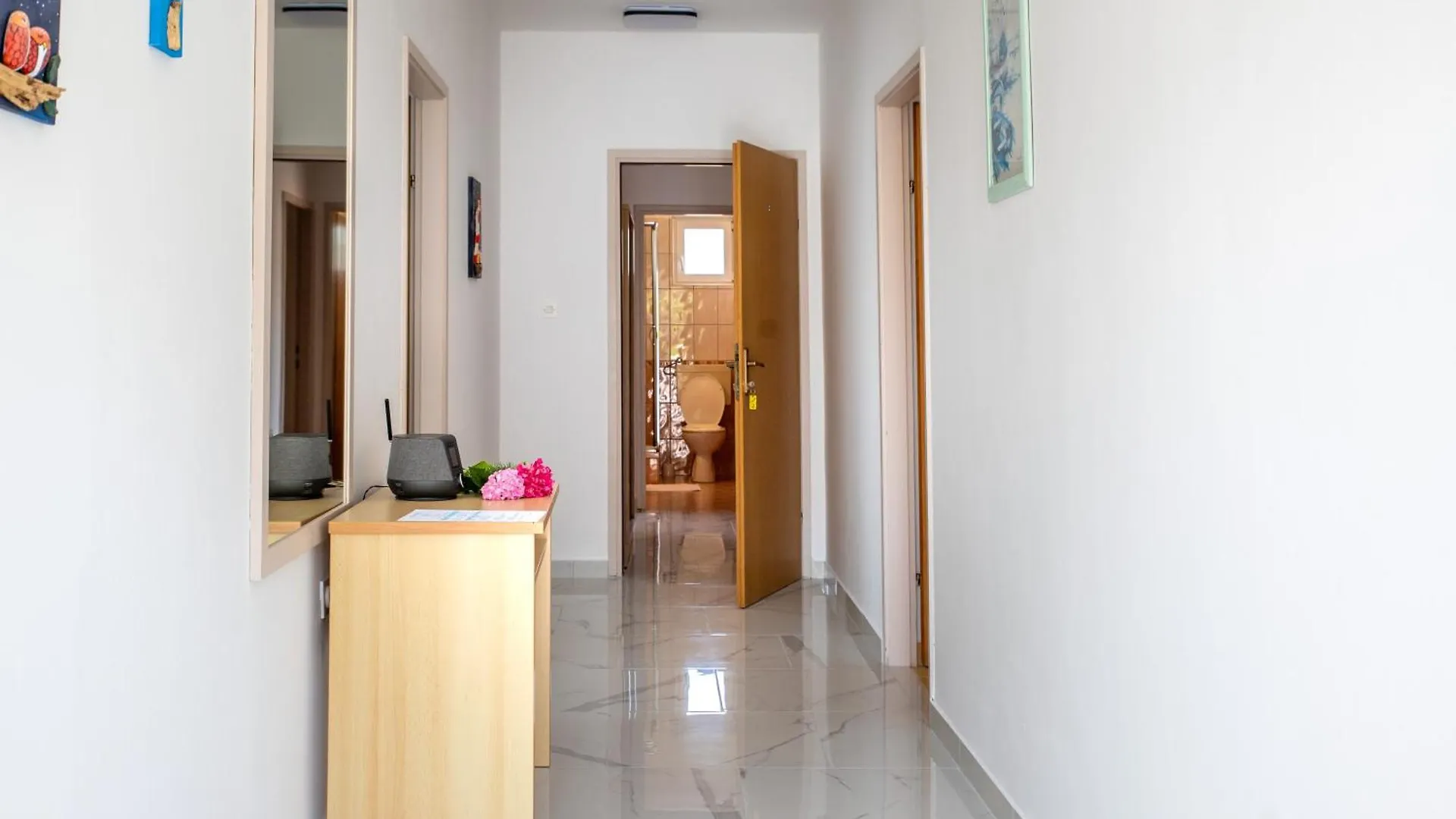 Apartmani Visnja Lopar Appartamento