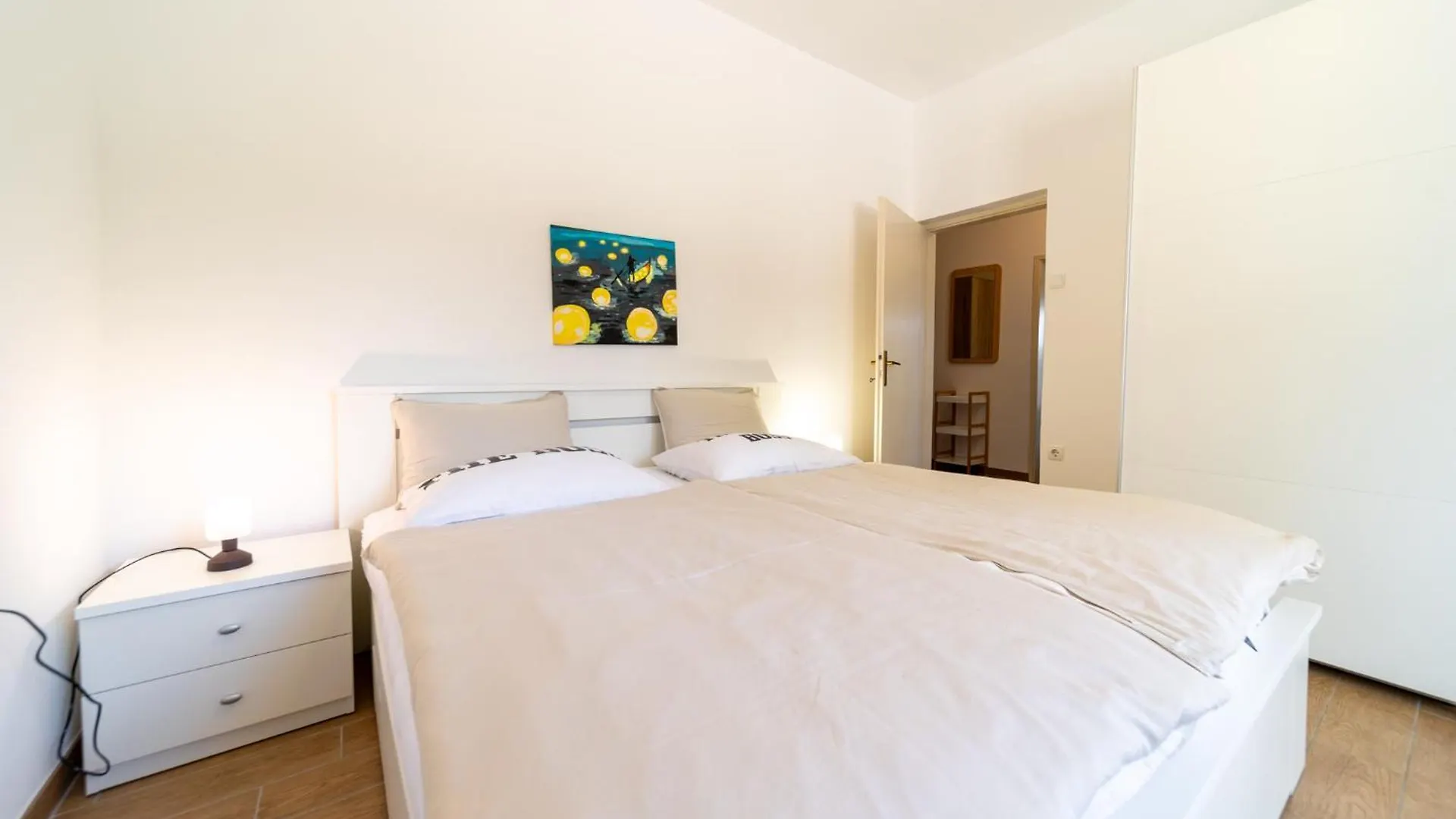Apartmani Visnja Lopar Appartamento